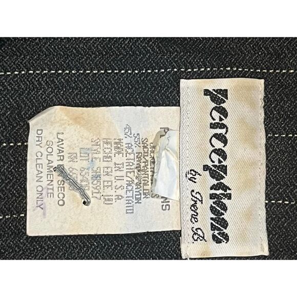Perceptions by Irene B‎ Grey Pinstripe Blazer Size Unknown - Picture 4 of 5